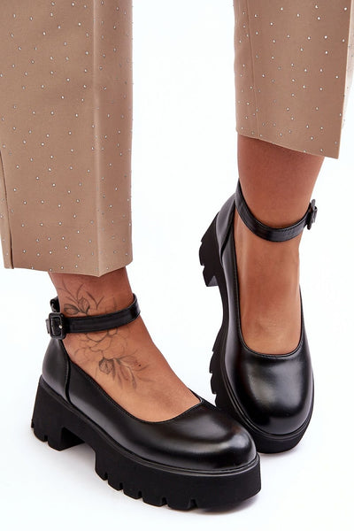 Heeled low shoes model 188509 Step in style