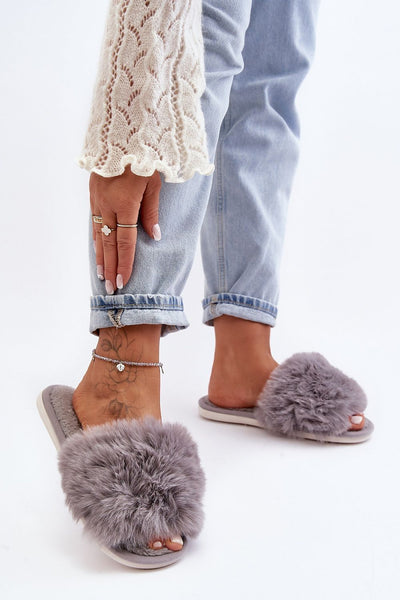 Slippers model 190666 Step in style