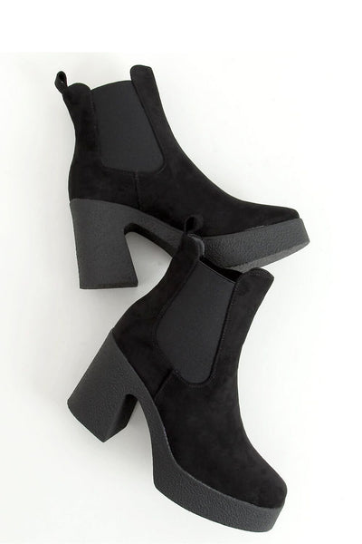 Heel boots model 157783 Inello