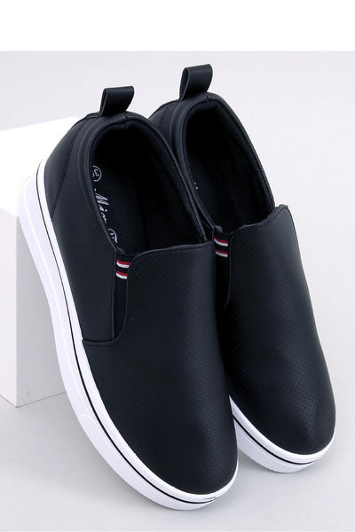 Slip-On Sneakers model 184230 Inello